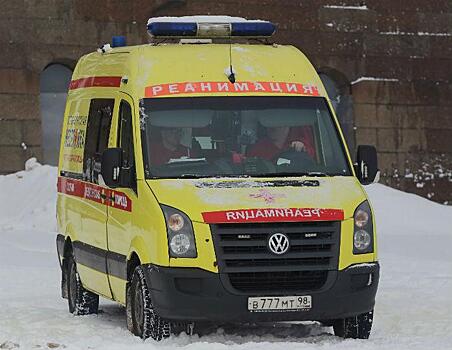 После массовой драки жительница Екатеринбурга пришла домой с раной в груди