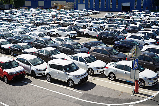 Банки снизят комиссию за покупку машины по карте