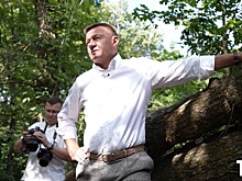 Роман Старовойт посетил раскопки в Знаменской роще Курска