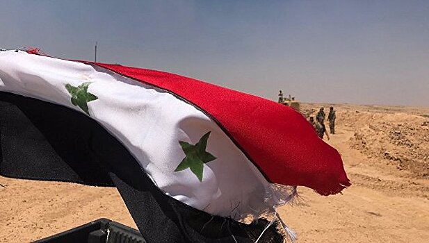 Сирийский флаг подняли в освобожденной Дераа