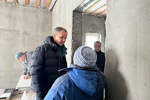 Гладков посетил Шебекино и Новую Таволжанку после обстрелов со стороны ВСУ