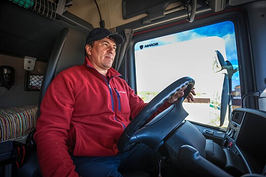 Дальнобойщик Николай Юзвик: Дорога не любит случайных людей