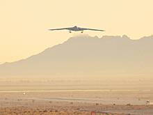 Стало известно о готовности США принять на вооружение новый стратегический бомбардировщик