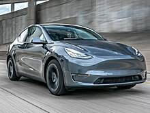 В США начато расследование инцидентов с заклинившими дверными ручками Tesla