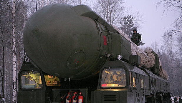 Ядерный ракетный комплекс перебросили в Москву