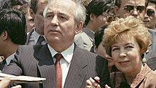 "Ваше место в конце". За что любили и ненавидели Раису Горбачеву