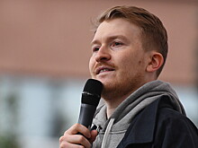 «Релокансткие рейсы»: над беглыми звездами из РФ в США нависла новая угроза