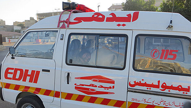 В Пакистане 11 человек погибли после падения автобуса в ущелье