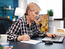 Юрист Соловьёв: пенсионеры не платят НДФЛ и налог на недвижимость