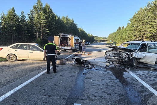 Три человека погибли в ДТП в Свердловской области