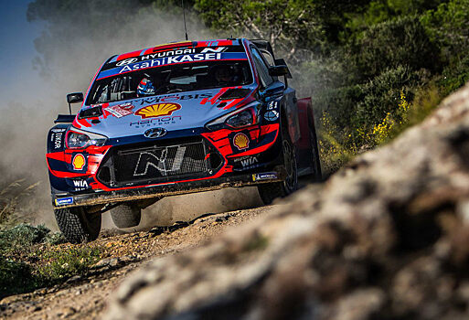 Сордо сохранил лидерство на Ралли Италии WRC, между Ожье и Нёвилем полторы секунды