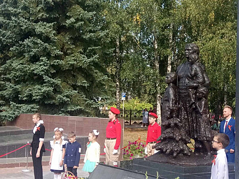 В Городце открыли памятник легендарной Матрене Вольской