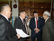 Үөһээ бүлүүлэр “Манчаары оонньууларынан” олороллор