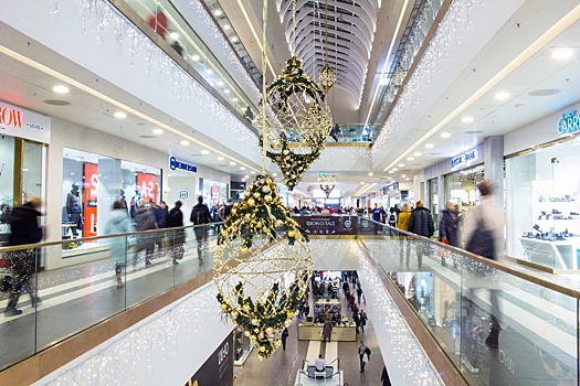 Россияне гуляют на последние