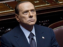 La Repubblica: Берлускони оскорбили слова Зеленского о том, что «его дом никогда не бомбили»