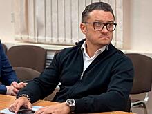 Выложившего фото с отдыха в Дубае депутата лишат партбилета
