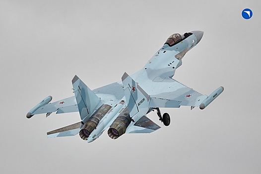 ОАК передала Минобороны РФ истребители Су-35С