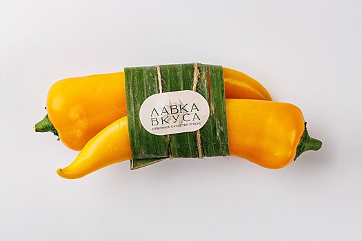 «Вкусвилл» начал упаковывать овощи в банановые листья