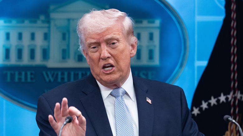 Трамп назвал условие снятия блокады с Ирана