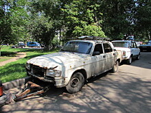 Жителям Подмосковья напомнили, что делать, если во дворе стоит брошенный автомобиль
