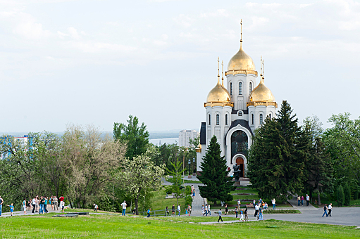 Заглавное изображение Храм Всех Святых