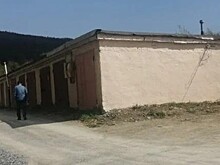 Владельцев кооперативных гаражей в Южно-Сахалинске попросили привести их фасады в порядок