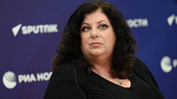 Старина Джо распускал руки: почему экс-помощница Байдена стала гражданкой России