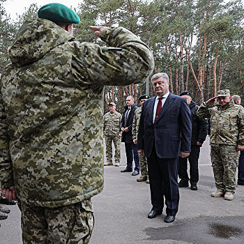 Порошенко рассказал, как спасался от луганских ополченцев в 2014 году