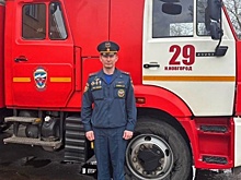 Пожарный спас двух провалившихся под лед рыбаков в Нижегородской области