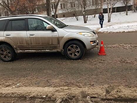 Автоледи на внедорожнике сбила пожилого самарца на Партизанской
