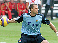 Экс-вратарь ЦСКА и сборной РФ по футболу Мандрыкин умер в 41 год