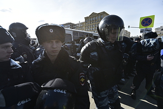 Власти Москвы предложили оппозиции три варианта для проведения акции