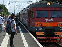 В Ленобласти пенсионер погиб под поездом, не заметив красный сигнал светофора