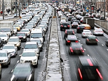 Пробки на дорогах Москвы достигли восьми баллов