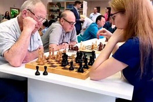 В библиотеке №253 прошел любительский шахматный турнир