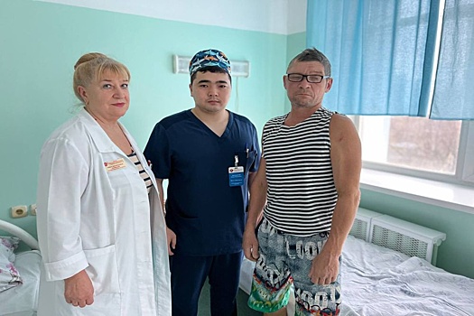В Новосибирске рассказали, как спасали пациента с вилами в голове