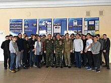 Ветераны - афганцы Росгвардии встретились со студентами уфимского машиностроительного колледжа
