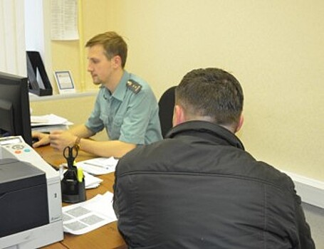 Из-за долгов житель Вытегорского района не смог продать грузовик