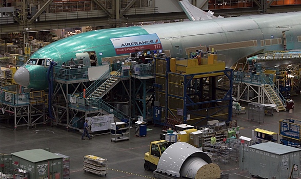 Boeing istehsalı və işçi sayını 10% azaltmağı planlaşdırır