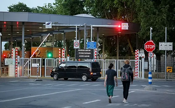 В Литве предложили ввести правила по конфискации автомобилей с регистрацией в РФ