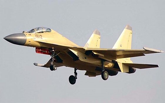 Чем китайский истребитель J-16 лучше российского Су-27