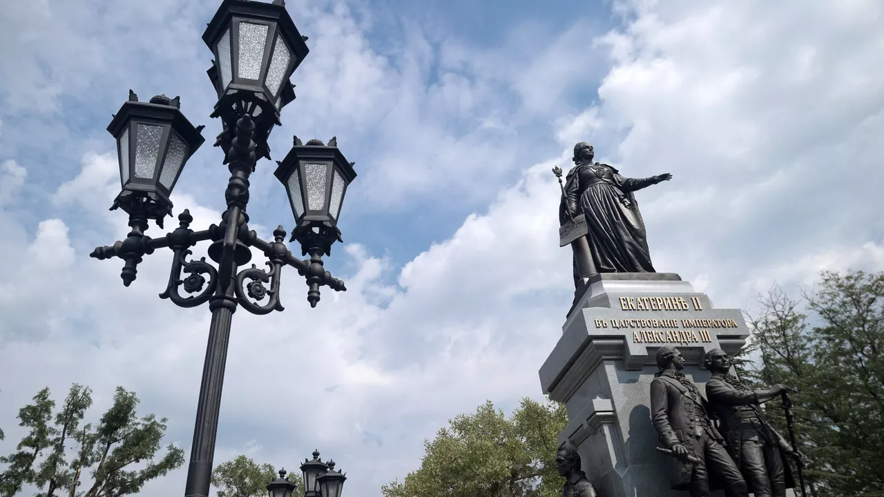 Симферополь частично остался без света из-за аварии на сетях