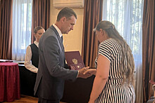 Ордена Мужества вручили в Каменске родственникам погибших на Украине военных