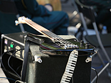 Новые добрые и старые злые: российская поп-музыка в минувшем году