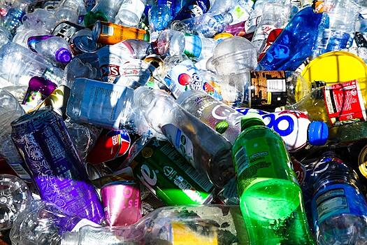 Названы крупнейшие загрязнители планеты пластиком