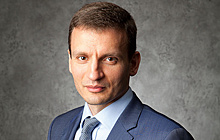 Директор "Алросы" по стратегии: в России растут продажи инвестиционных бриллиантов