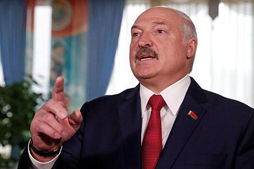 Лукашенко анонсировал телефонный разговор с Путиным