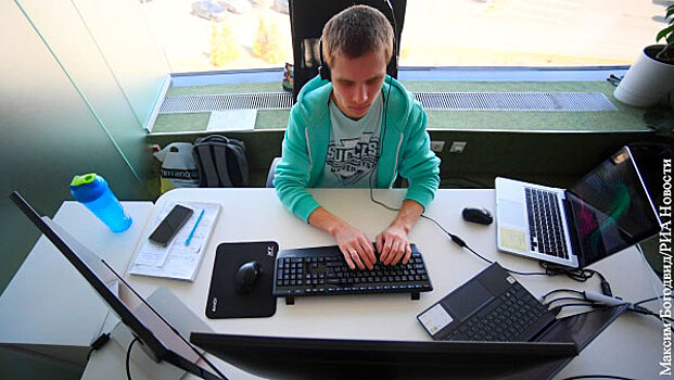 Эксперт предложил упростить трудоустройство в России зарубежных IT-специалистов