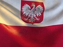 Опрос: правящая партия Польши почти втрое опережает конкурентов