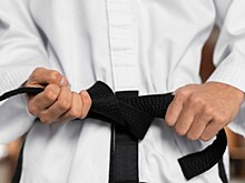 Спортсмены из школы №49 показали карате-шоу на съемках программы «Поле чудес»